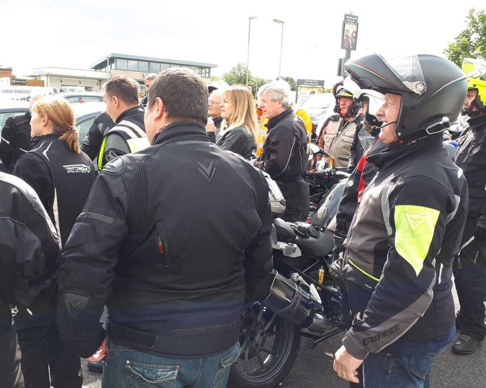 Quick ride brief before setting off