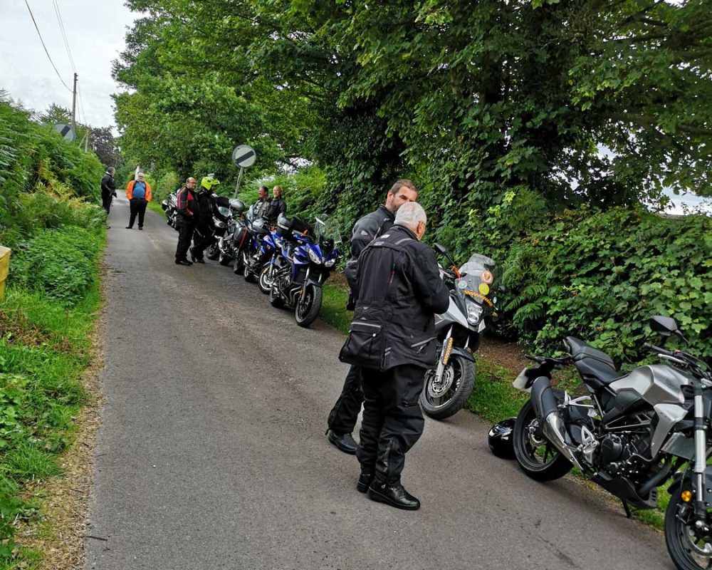 Waiting at Lockley Wood for the hearse